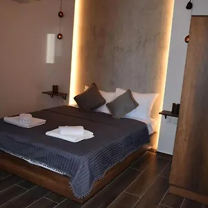 https://aigli-luxury-studios.hotelschalkidiki.net